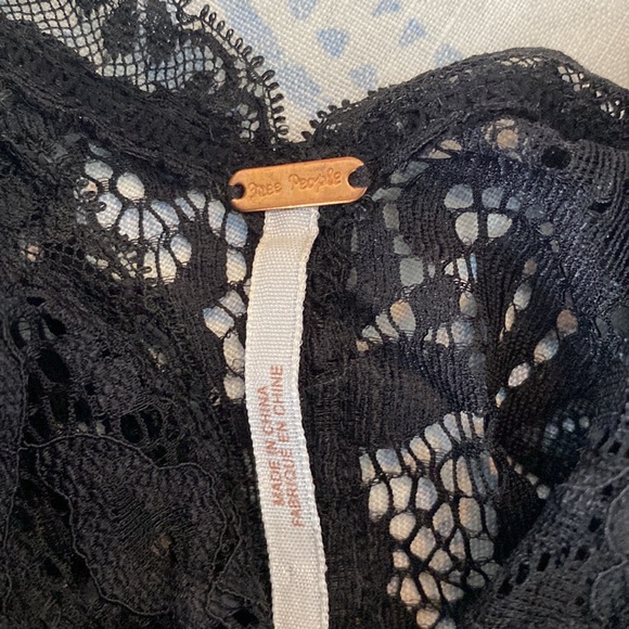 Black free people HOST PICK! - Picture 5 of 7